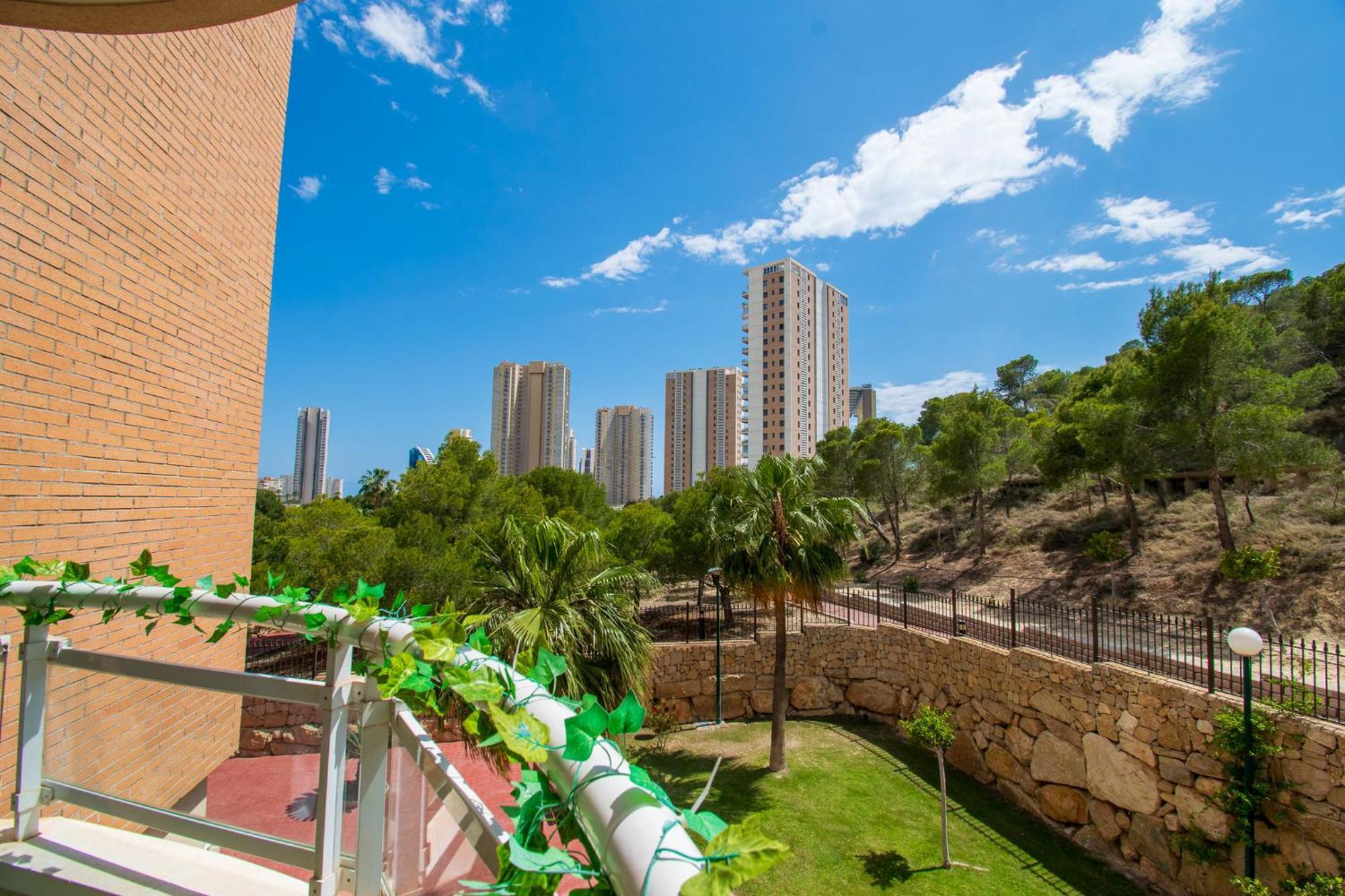 Jardines Benidorm Poniente Apartment Luaran gambar