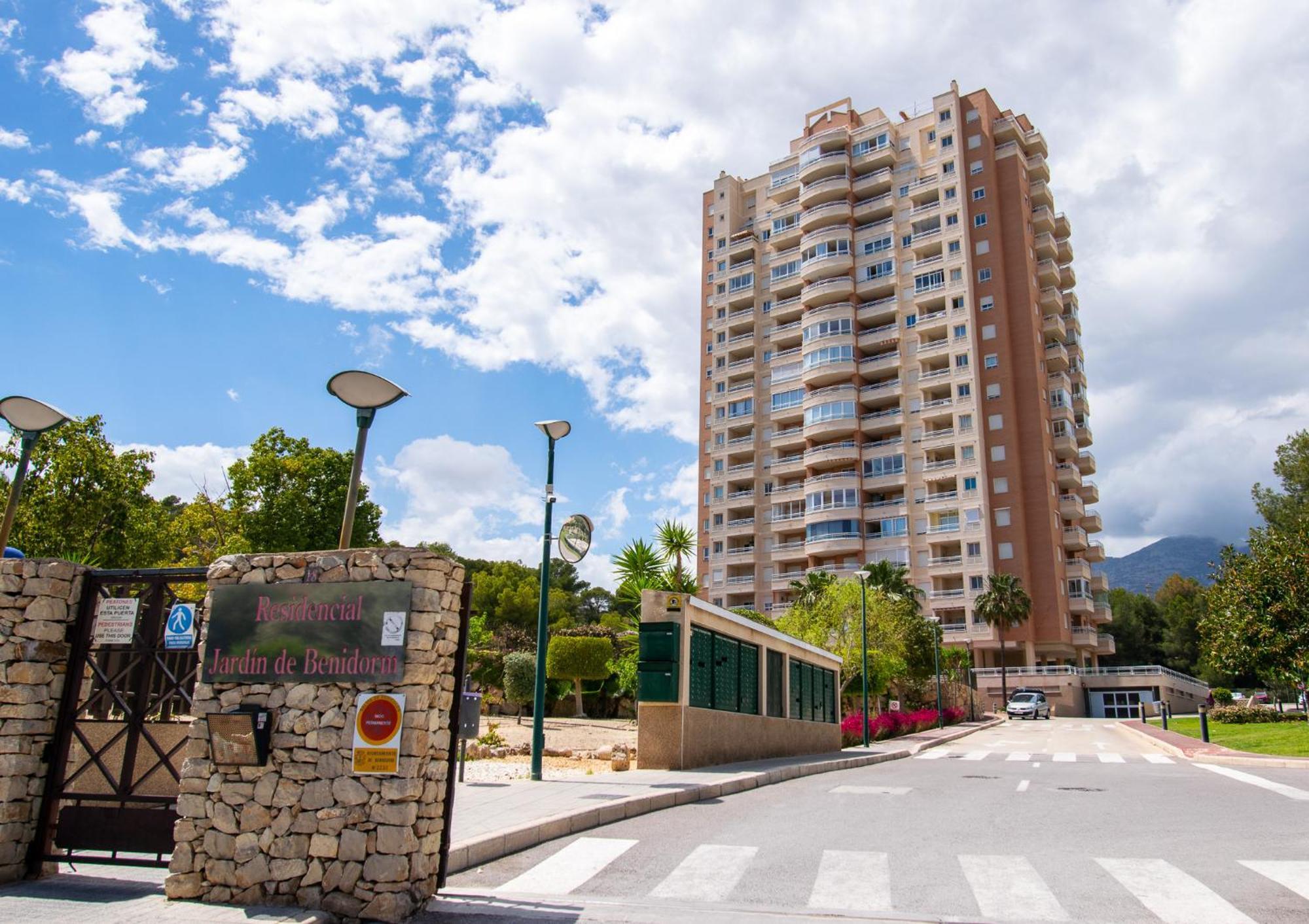 Jardines Benidorm Poniente Apartment Luaran gambar